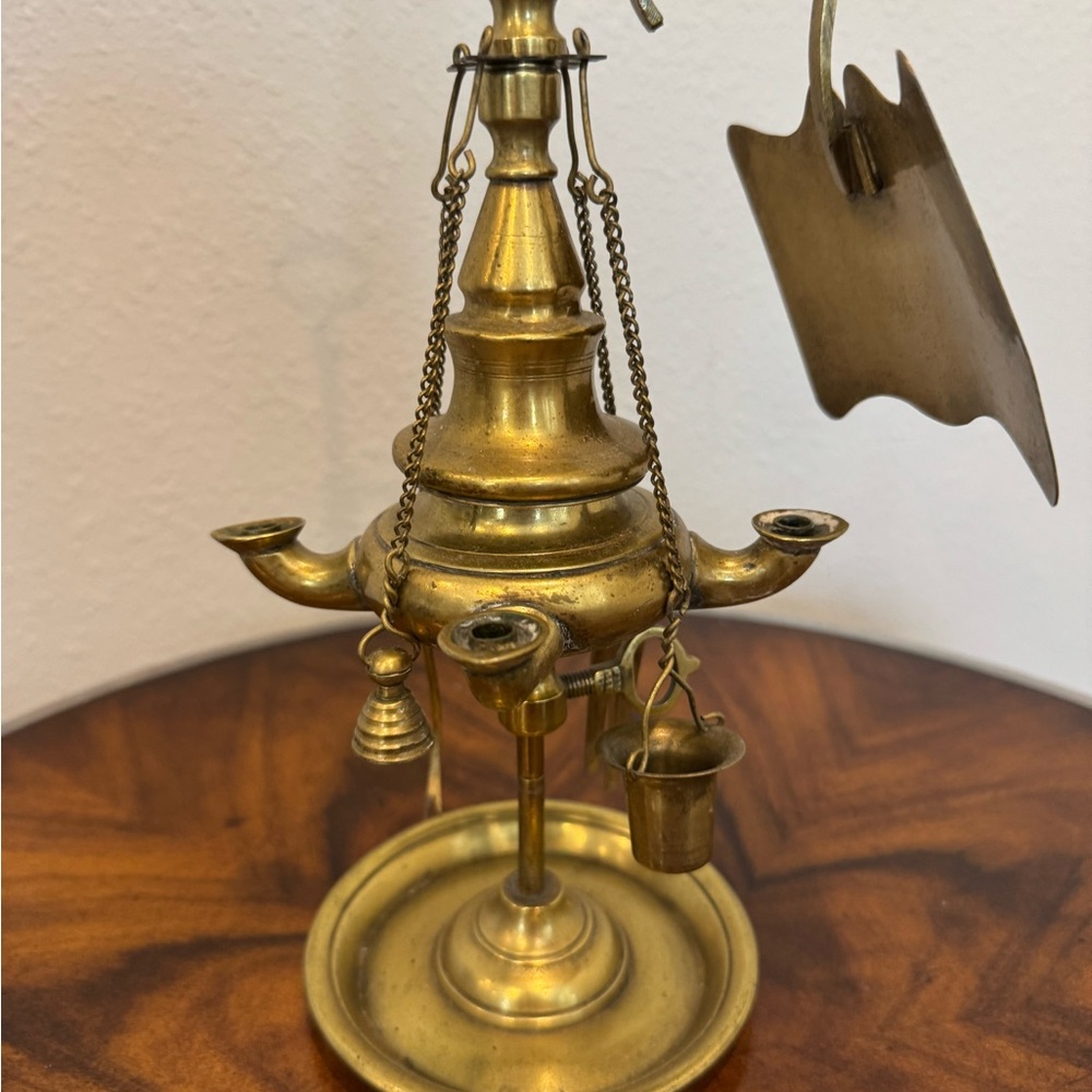 Antique Italian Cast Brass 4 Burner Lucerne Oil Lamp - Picture 5 of 10